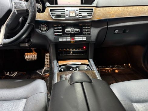 Used 2015 Mercedes-Benz E 350 4MATIC Sedan w/ Premium 1 Package image 17