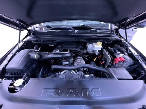 Used 2019 RAM 1500 Limited AWD/4WD image 3