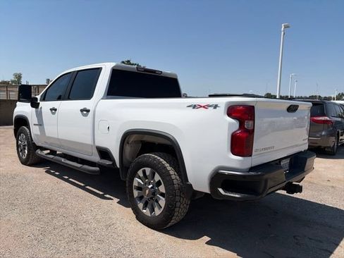 Used 2023 Chevrolet Silverado 2500 Custom w/ Custom Value Package AWD/4WD image 3