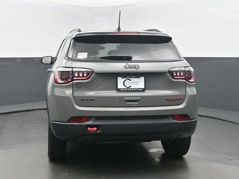 Used 2023 Jeep Compass Trailhawk w/ Trailhawk Convenience Group image 5