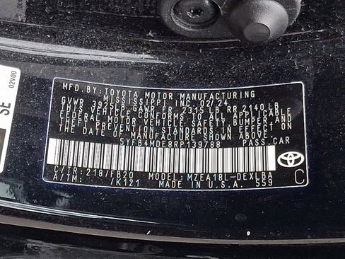 Used 2024 Toyota Corolla LE FWD image 26