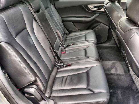 Used 2019 Audi Q7 2.0T Premium w/ Convenience Package image 21