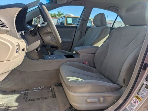 Used 2009 Toyota Camry FWD image 7