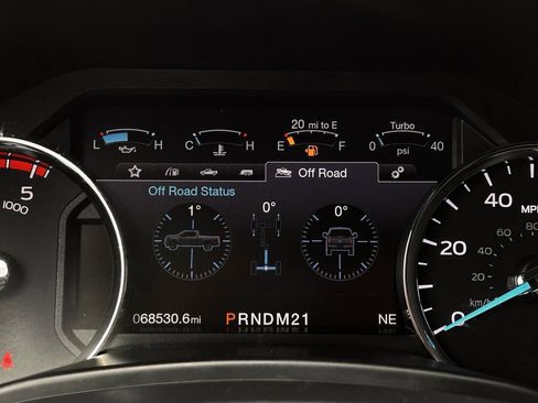 Used 2018 Ford F250 Lariat w/ Chrome Package image 15