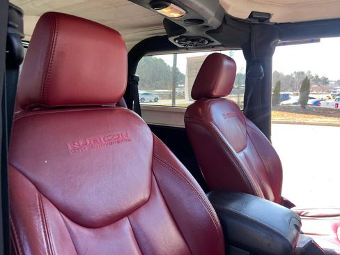 Used 2013 Jeep Wrangler Rubicon AWD/4WD image 14