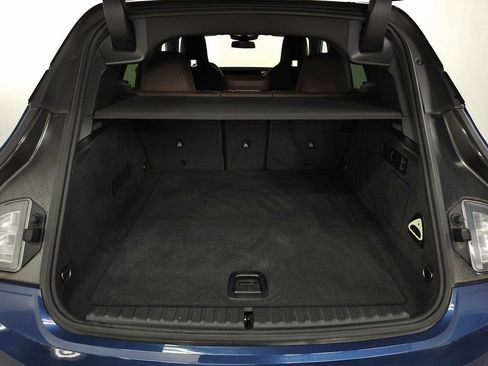 Used 2023 BMW iX xDrive50 w/ Convenience Package image 8