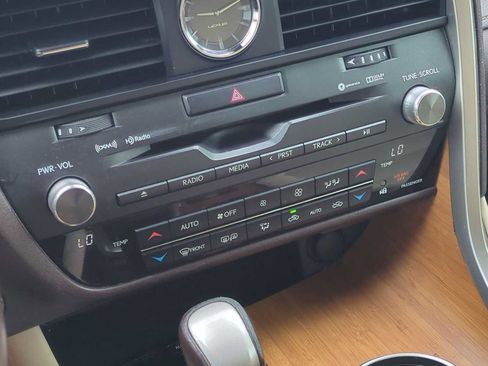 Used 2017 Lexus RX 350 AWD image 18