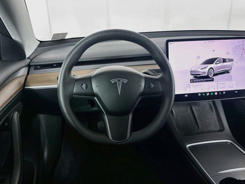 Used 2023 Tesla Model 3 Standard Range RWD image 16