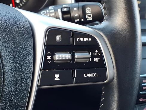 Used 2020 Kia Sorento EX image 19