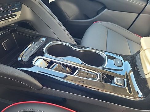 Used 2023 Buick Envision Essence w/ Sport Touring Package image 23