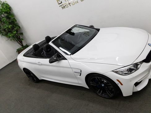 Used 2015 BMW M4 Convertible image 26