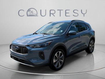 Used 2025 Ford Escape Platinum