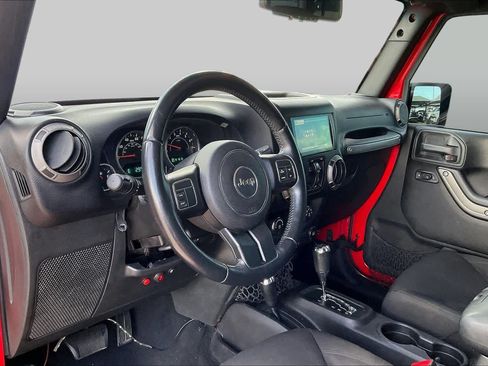 Used 2015 Jeep Wrangler Unlimited Sport w/ Quick Order Package 24S AWD/4WD image 16