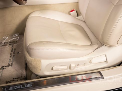 Used 2007 Lexus SC 430 Convertible RWD image 26