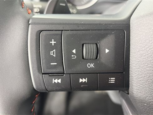 Used 2025 Nissan Rogue SV w/ Rock Creek Premium Package image 29