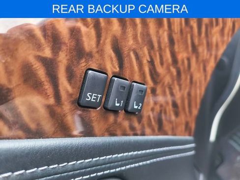 Used 2019 Nissan Armada SL w/ Premium Package image 2