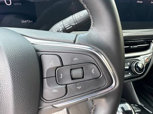Used 2024 Buick Envista Sport Touring w/ Convenience I Package FWD image 25
