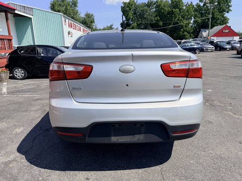 Used 2013 Kia Rio LX FWD image 4