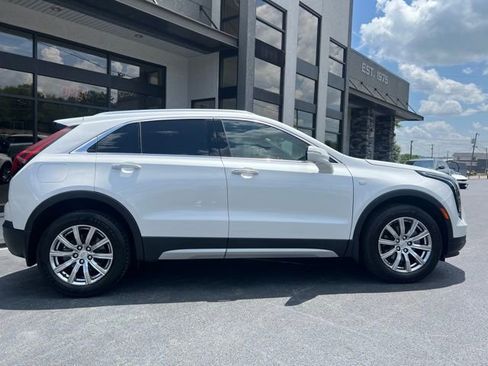 Used 2022 Cadillac XT4 Premium Luxury w/ Technology Package image 12
