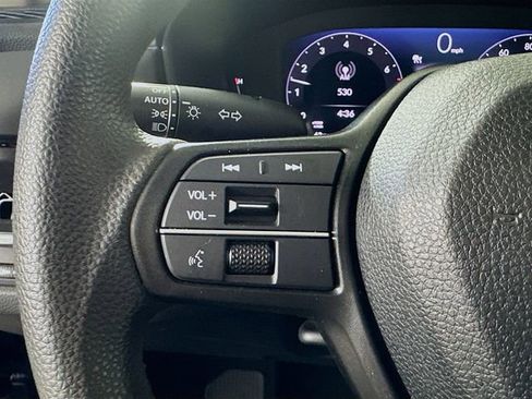 Certified 2023 Honda Accord EX image 10