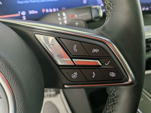 Certified 2025 Buick Enclave Sport Touring image 24