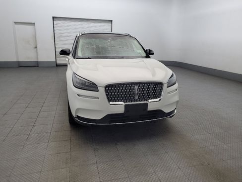 Used 2022 Lincoln Corsair AWD w/ Premium Package image 14