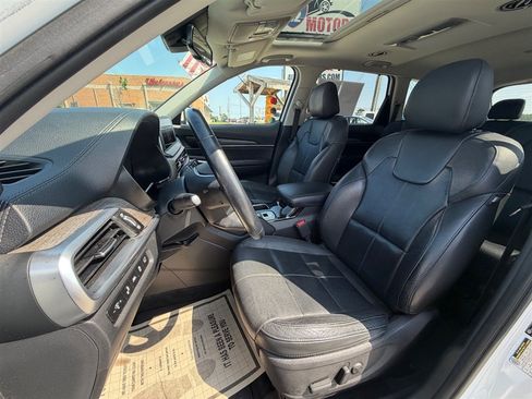 Used 2020 Kia Telluride EX w/ EX Premium Package FWD image 11