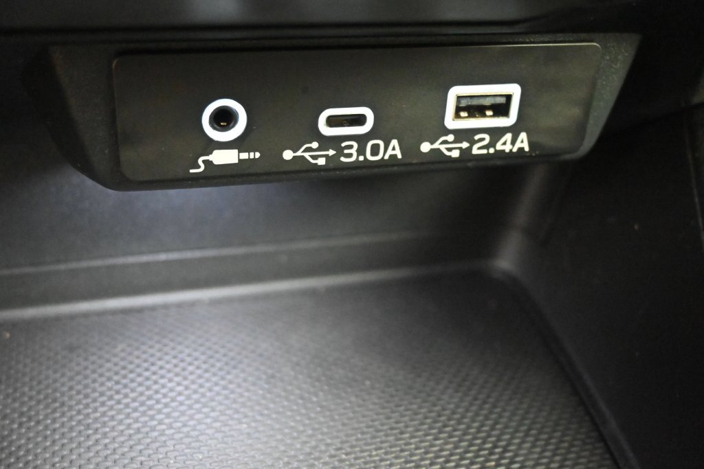 Used 2024 Subaru Crosstrek 2.0i Premium AWD/4WD image 11