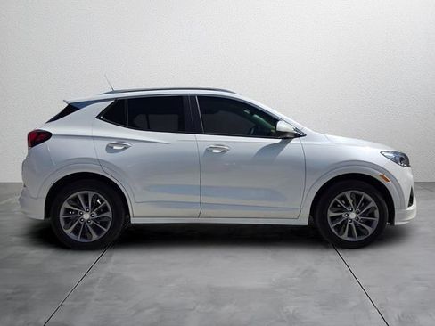 Used 2021 Buick Encore GX Select w/ Sport Touring Package FWD image 5