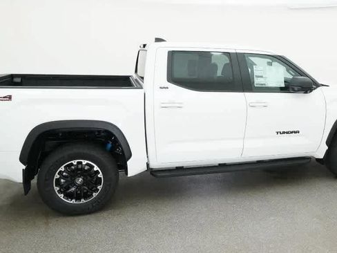 Used 2026 Toyota Tundra SR5 AWD/4WD image 10