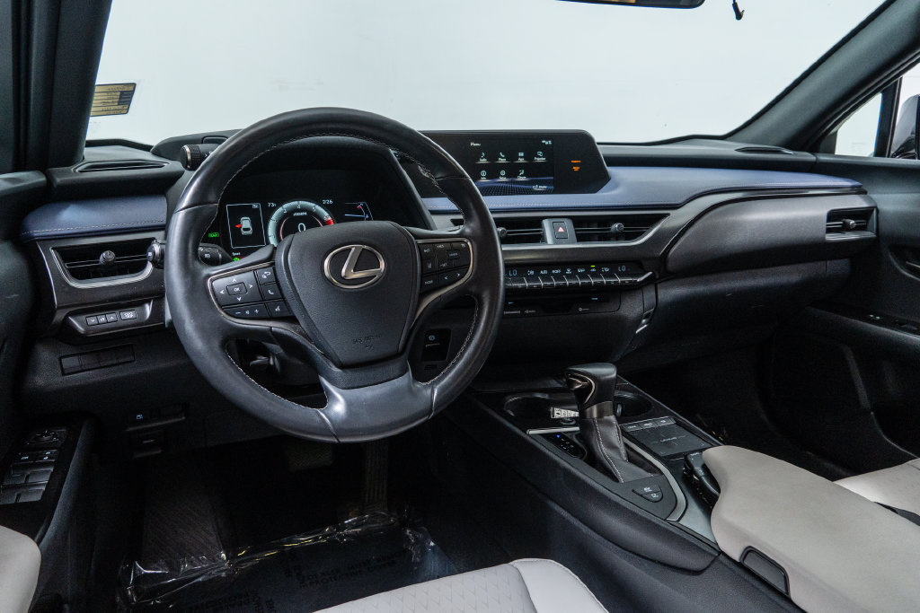 Used 2019 Lexus UX 250h w/ Accessory Package AWD/4WD image 13