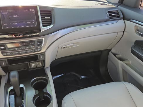 Used 2017 Honda Pilot EX-L image 14