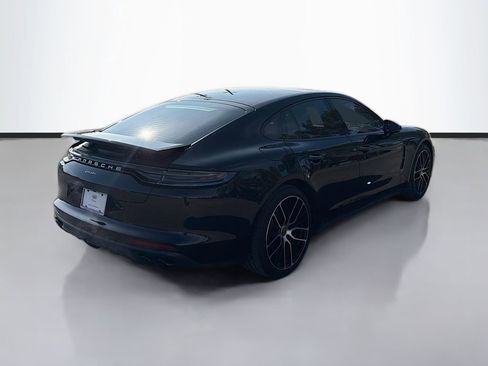 Used 2023 Porsche Panamera 4 Platinum Edition image 5