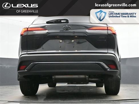 Used 2024 Toyota Corolla Cross XSE image 38