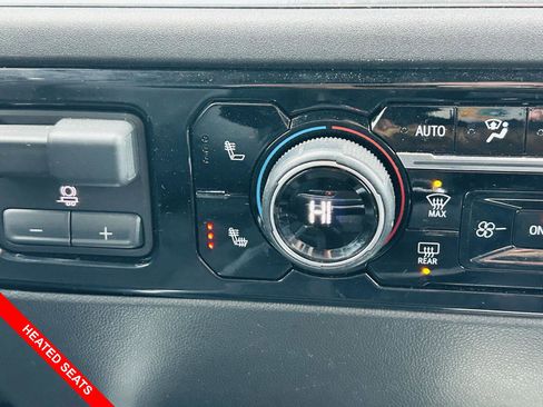 Used 2022 Chevrolet Silverado 1500 LT Trail Boss w/ LT Trail Boss Premium Package image 7