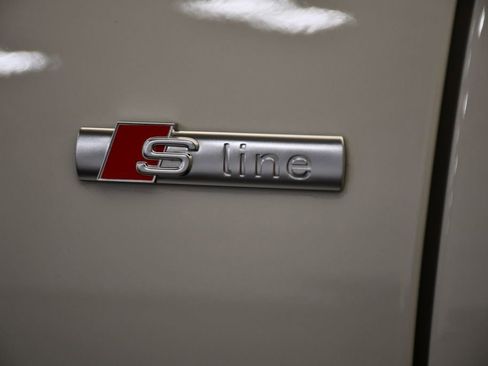 New 2026 Audi Q8 Premium Plus image 11