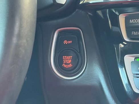 Used 2018 BMW M4 Coupe RWD image 24