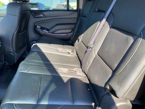Used 2016 GMC Yukon XL SLT AWD/4WD image 29