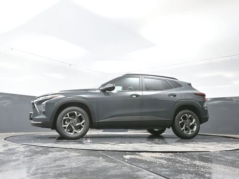 New 2026 Chevrolet Trax LT image 45