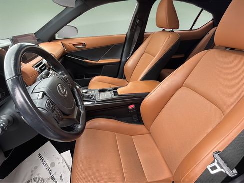 Used 2022 Lexus IS 300 300 image 10