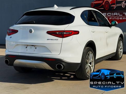 Used 2018 Alfa Romeo Stelvio Ti Sport image 6