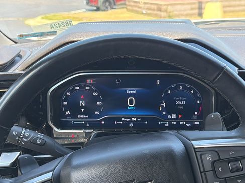 Used 2024 Chevrolet Silverado 1500 LTZ AWD/4WD image 18