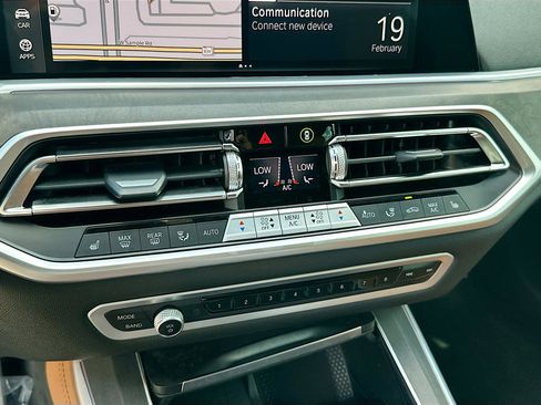 Certified 2023 BMW X5 xDrive40i w/ M Sport Package image 16