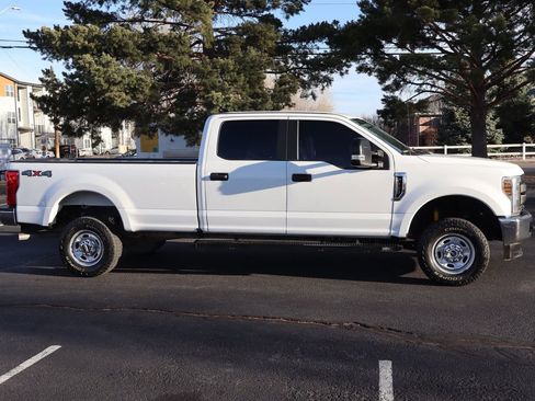 Used 2019 Ford F250 XL w/ Power Equipment Group image 3