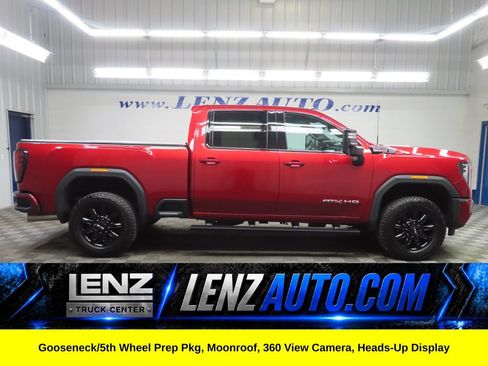 Used 2025 GMC Sierra 2500 AT4 w/ Technology Package AWD/4WD image 1