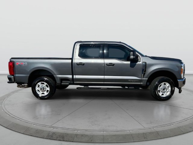 Used 2026 Ford F250 XLT AWD/4WD image 2
