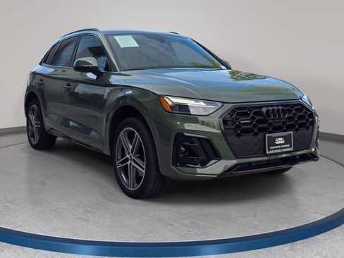 Used 2024 Audi Q5 e Premium Plus w/ Premium Plus Package AWD/4WD image 4