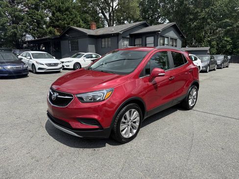 Used 2019 Buick Encore Preferred FWD image 2