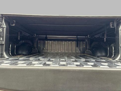 Used 2022 RAM 1500 Big Horn AWD/4WD image 12