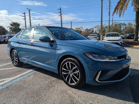 New 2026 Volkswagen Jetta SE image 8